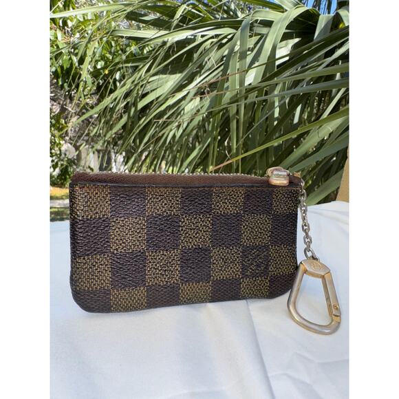 Louis Vuitton Damier Ebene Key Pouch (Cles) with Gold-Tone Chain - Picture 2 of 6